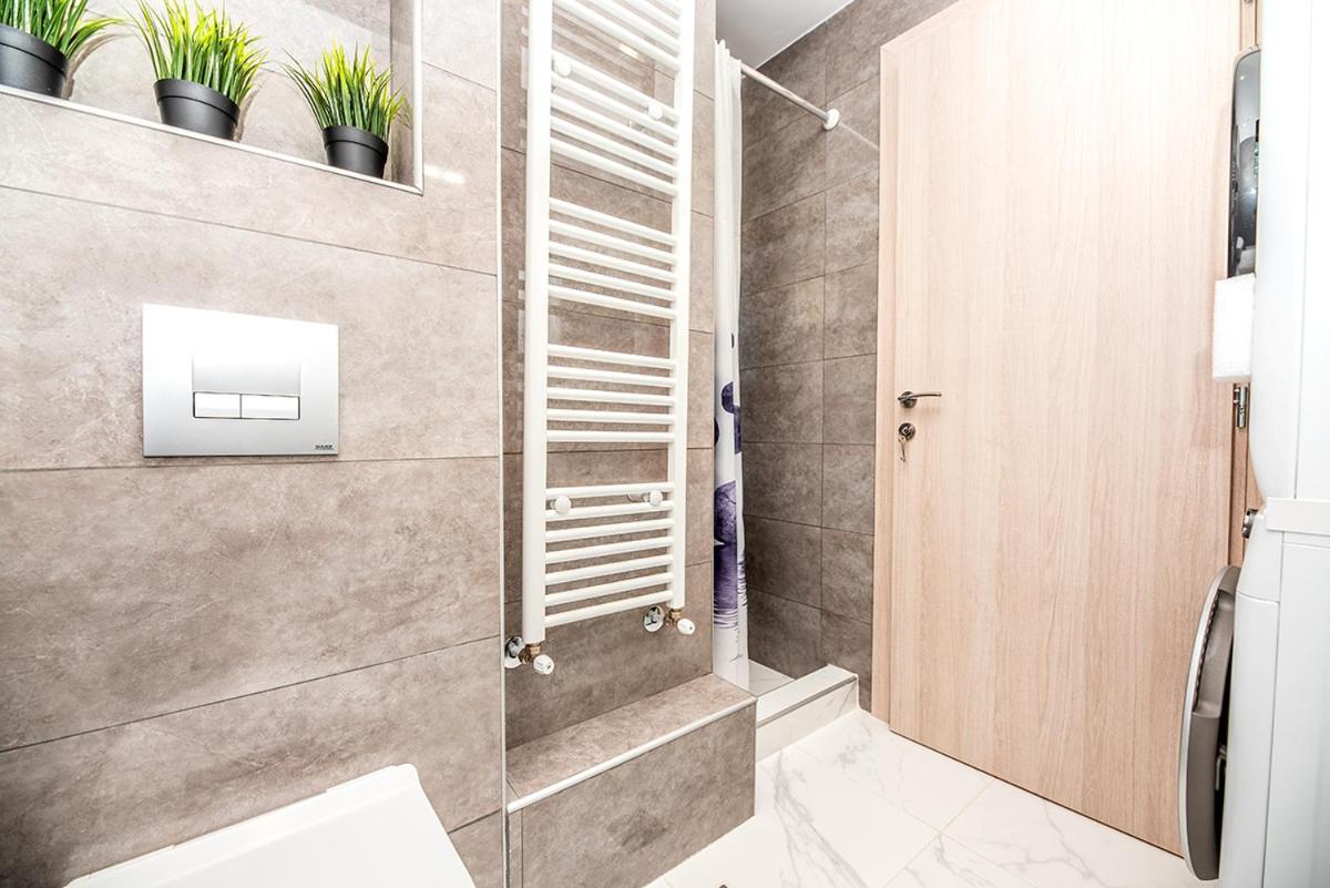 Central Luxury Apartment Солун Екстериор снимка